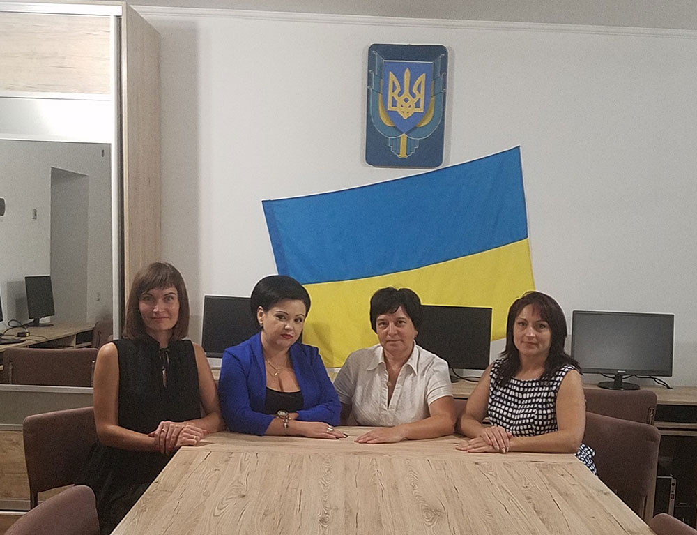 Методична студія «Професійний діалог» для працівників психологічної служби області на тему «Особливості діяльності психологічної служби системи освіти області  в 2021/2022 н.р. щодо психологічного супроводу учасників освітнього процесу»