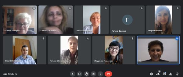 Про проведення для учителів української мови і літератури  онлайн-тренінгу   «Інформаційно-комунікаційні технології на уроках української мови і літератури у 5 - 11 класах: рекомендовані види роботи»