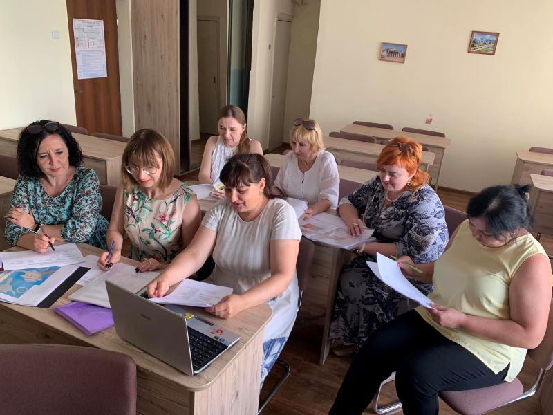 Засідання журі обласного етапу Всеукраінського конкурсу рукописів навчальної літератури для закладів позашкільної освіти