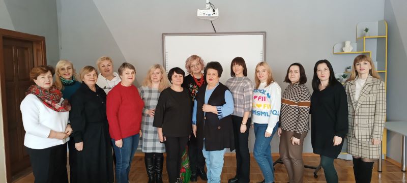 Засідання обласної творчої групи вчителів початкових класів «Формування ключових компетентностей молодших школярів: інноваційні підходи і рішення»