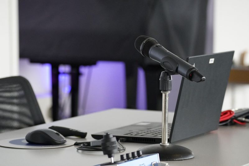 Учителів пілотних шкіл запрошують до участі у серії вебінарів «Навчання історії у 7 класі Нової української школи»