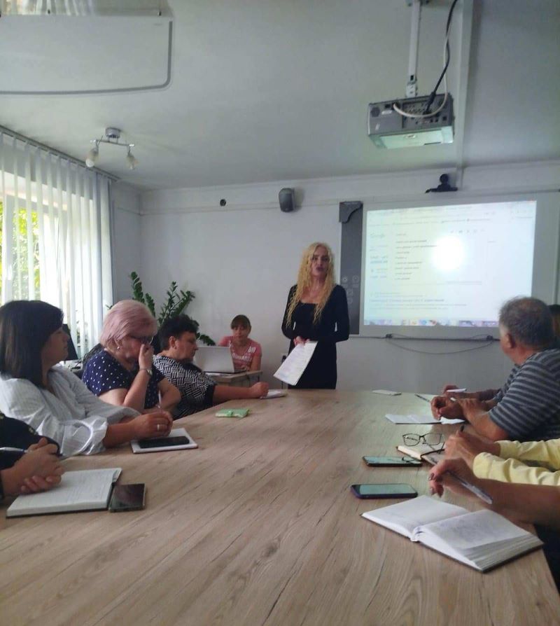 Семінар «Формування готовності керівників закладів позашкільної освіти до управлінської інноваційної діяльності» для  директорів закладів позашкільної освіти