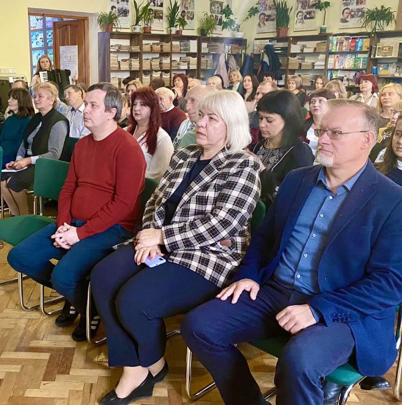 Урочисте засідання з нагоди відзначення Дня працівників освіти