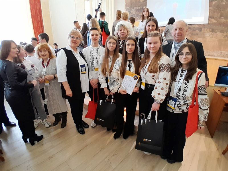 Вітаємо юних біологів Тернопільщини з черговими перемогами на IV етапі Всеукраїнської учнівської олімпіади