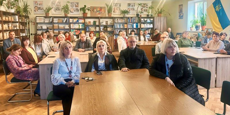 Тематична нарада для працівників інституту з нагоди свята Покрови Пресвятої Богородиці, Дня захисників і захисниць України та Дня українського козацтва